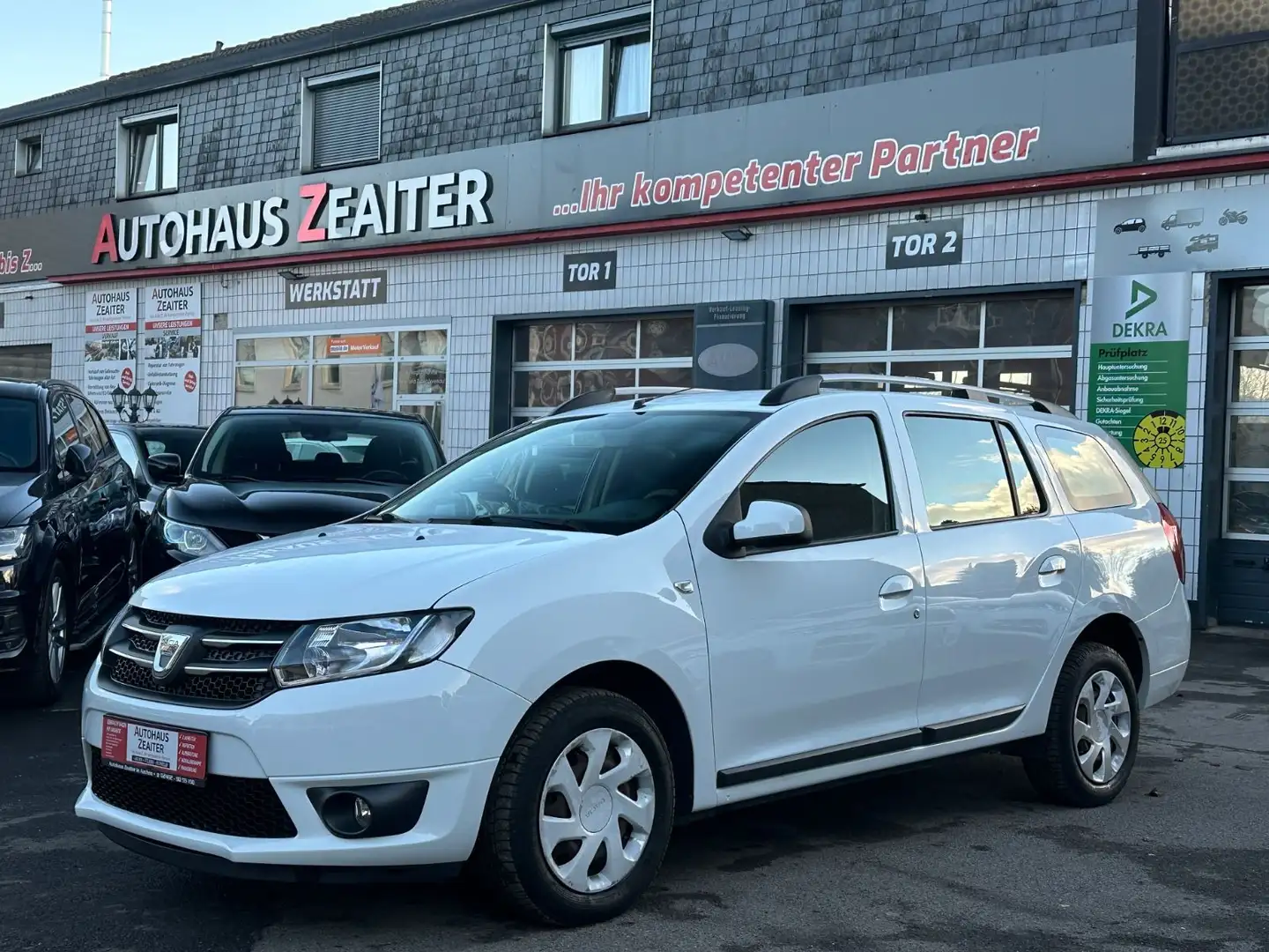 Dacia Logan MCV II Kombi Laureate*GASANLAGE* Weiß - 1