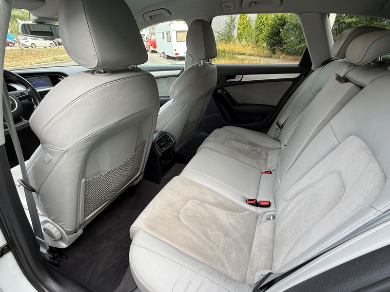 Audi A4 allroad quattro 2.0 TFSI*Bi-Xenon*Navi*TüvNeu — photo 11