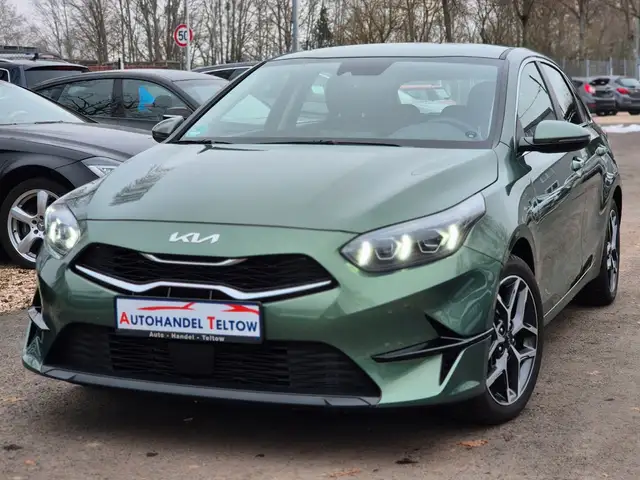Kia Ceed Spirit *LED *AHK *Kamera *JBL *Navi