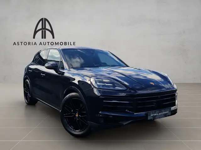 Porsche Cayenne view 5