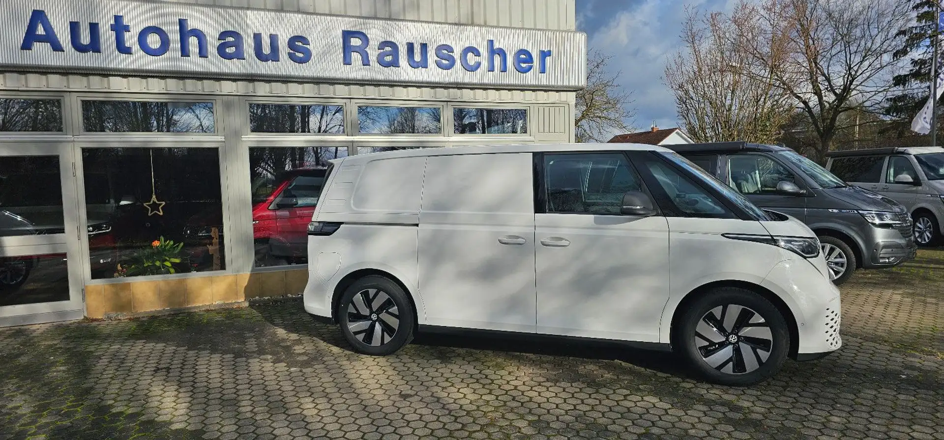 Volkswagen ID. Buzz Cargo 150 kW mit bis zu 575 km Reichweite Alb - 2