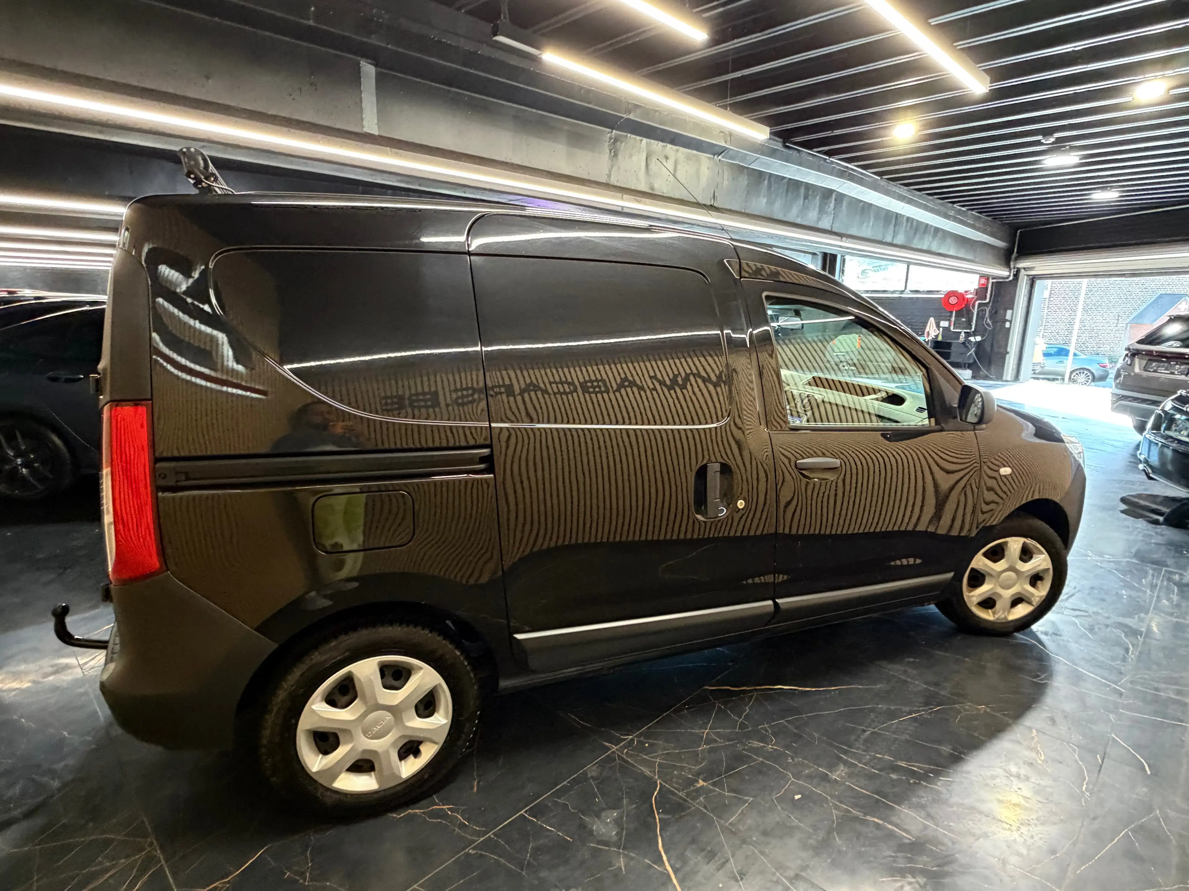 Dacia Dokker 1.2I UTILITAIRE ** GARANTIE 12 MOIS ** — photo 6