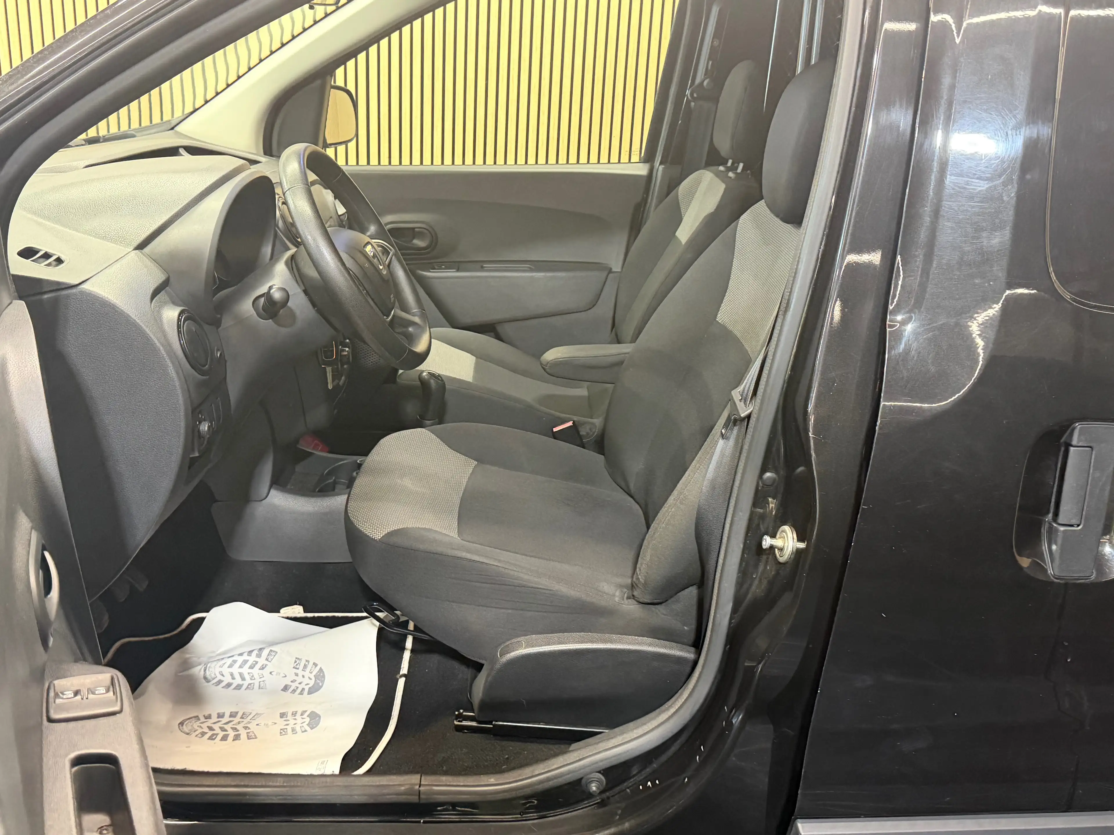 Dacia Dokker 1.2I UTILITAIRE ** GARANTIE 12 MOIS ** — photo 15
