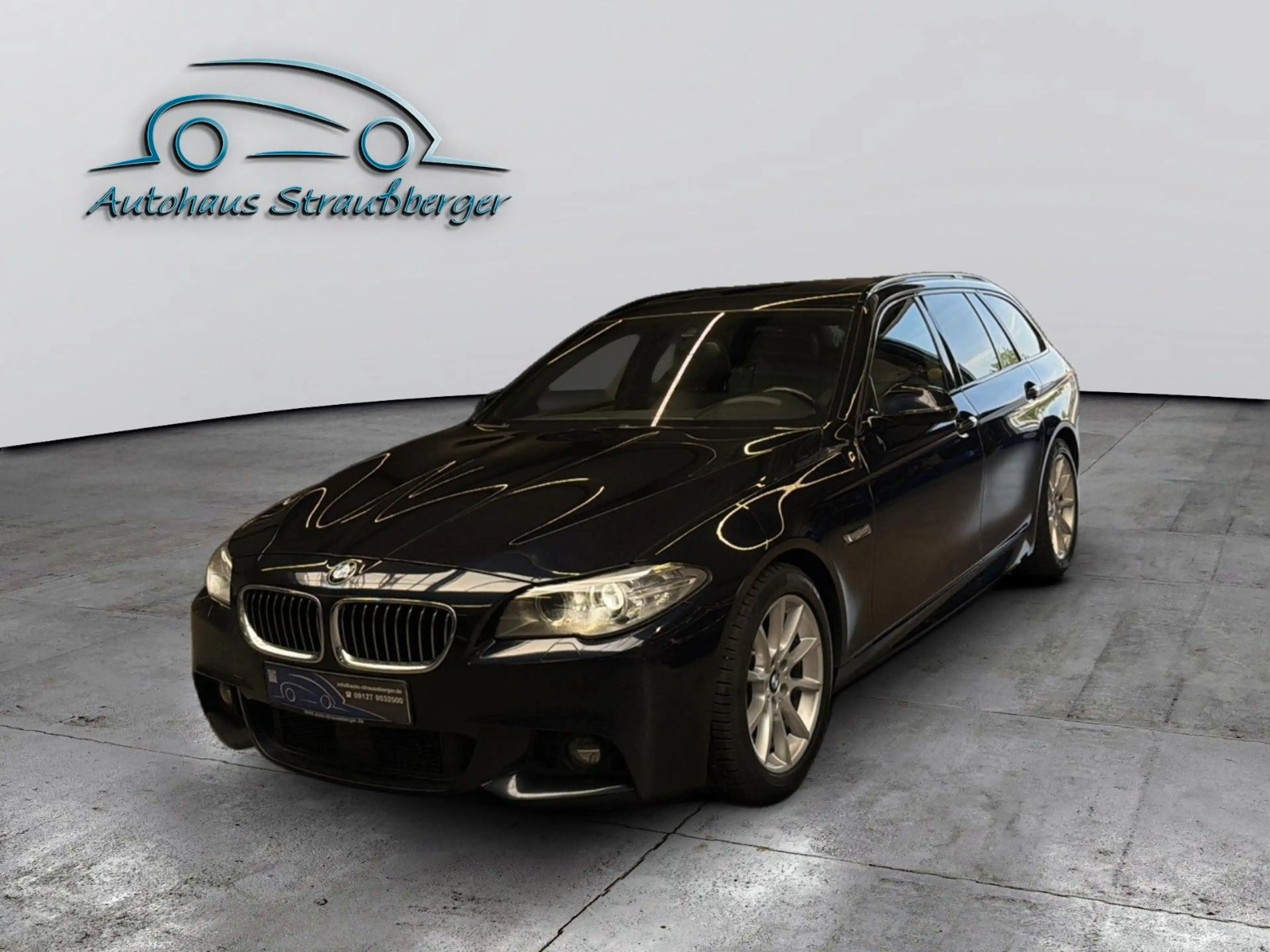 BMW 535 d Touring Heck "M-Sport" Pano H&K ACC Leder — photo 2