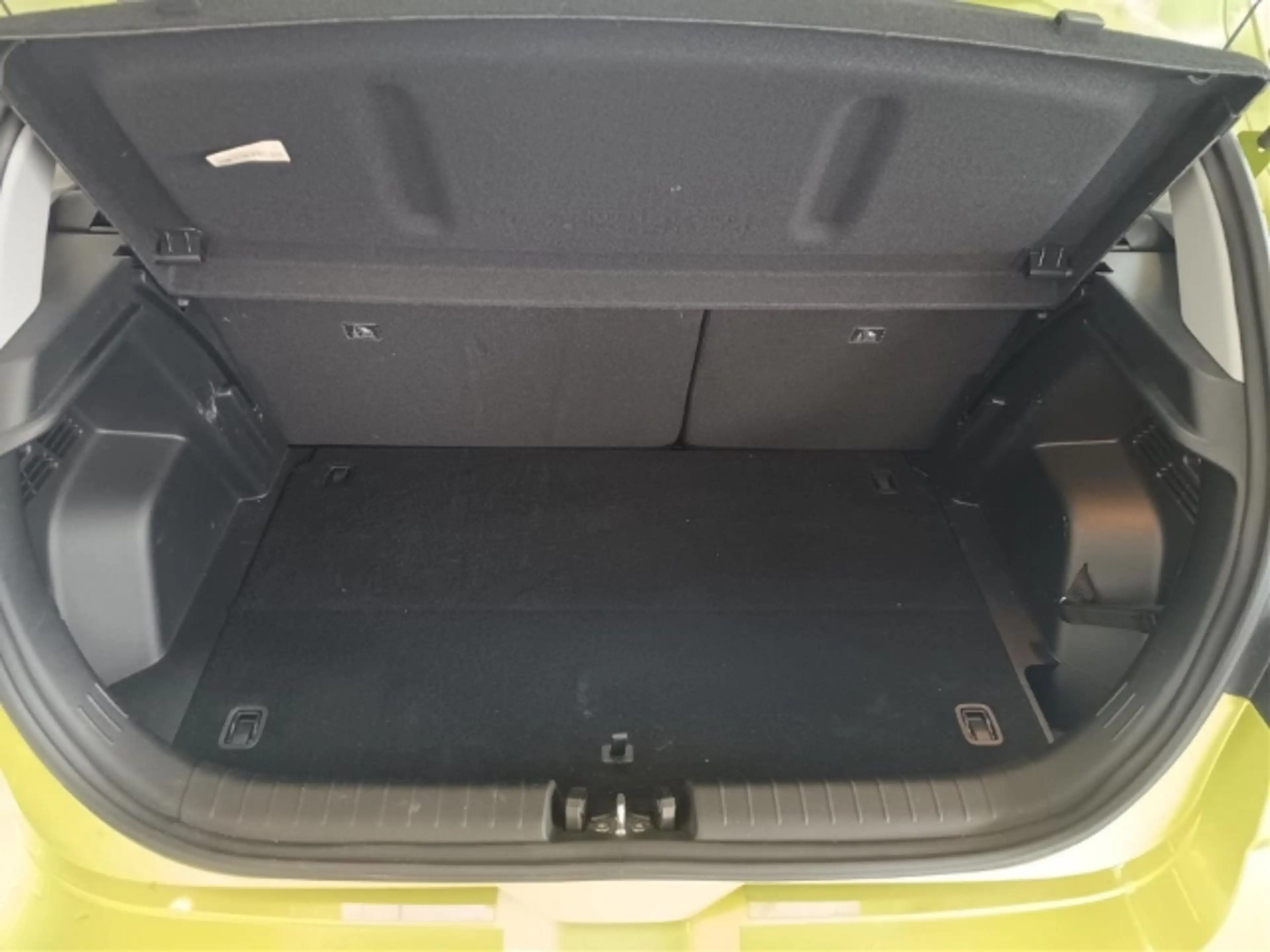 Hyundai i20 1.0 T-GDI Trend Allwetterreifen+Navi+Rückfahrkamer — photo 12