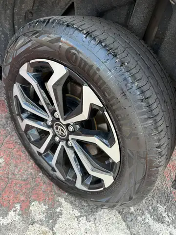 Toyota Yaris Cross view 14