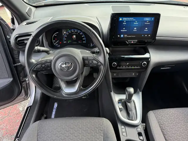 Toyota Yaris Cross view 13