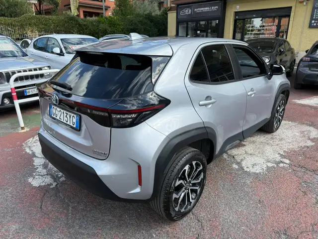 Toyota Yaris Cross view 4