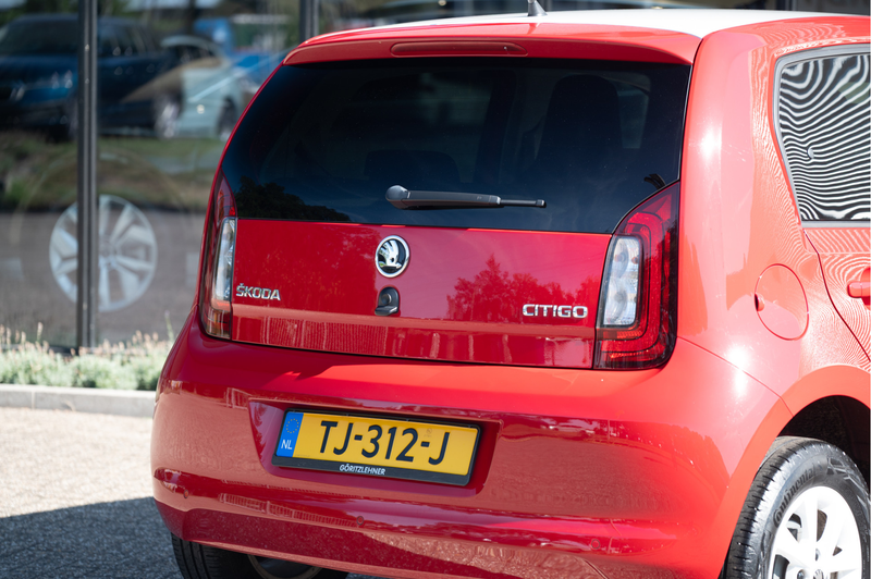 Skoda Citigo 1.0 Greentech Elegance | PDC | Stoelverw. | Color — photo 10