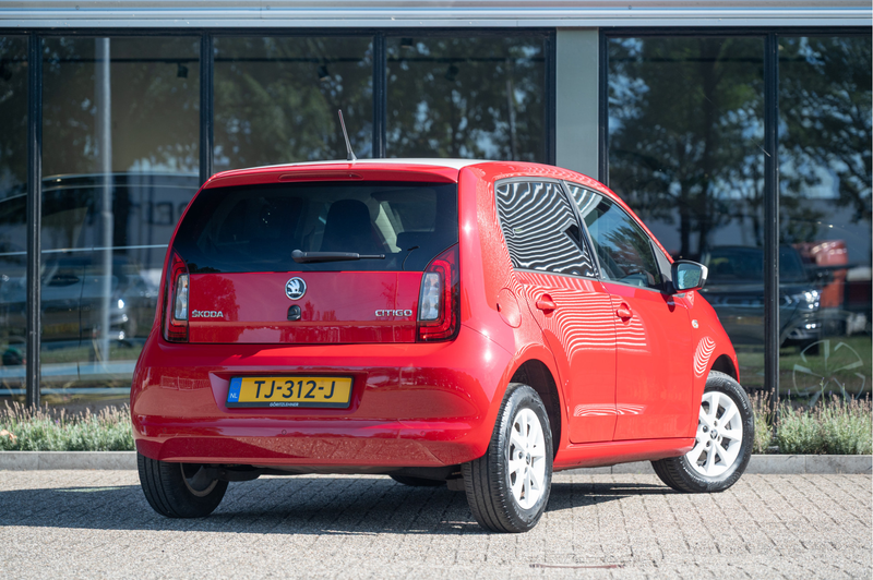 Skoda Citigo 1.0 Greentech Elegance | PDC | Stoelverw. | Color — photo 9