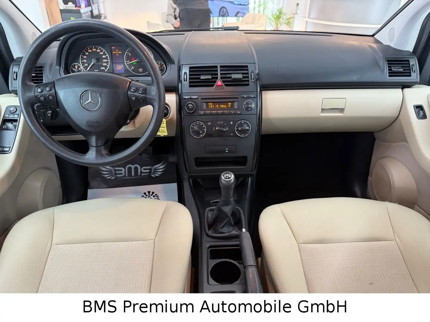 Mercedes-Benz A 160 Garantie bis 10.2026 Noir - 2