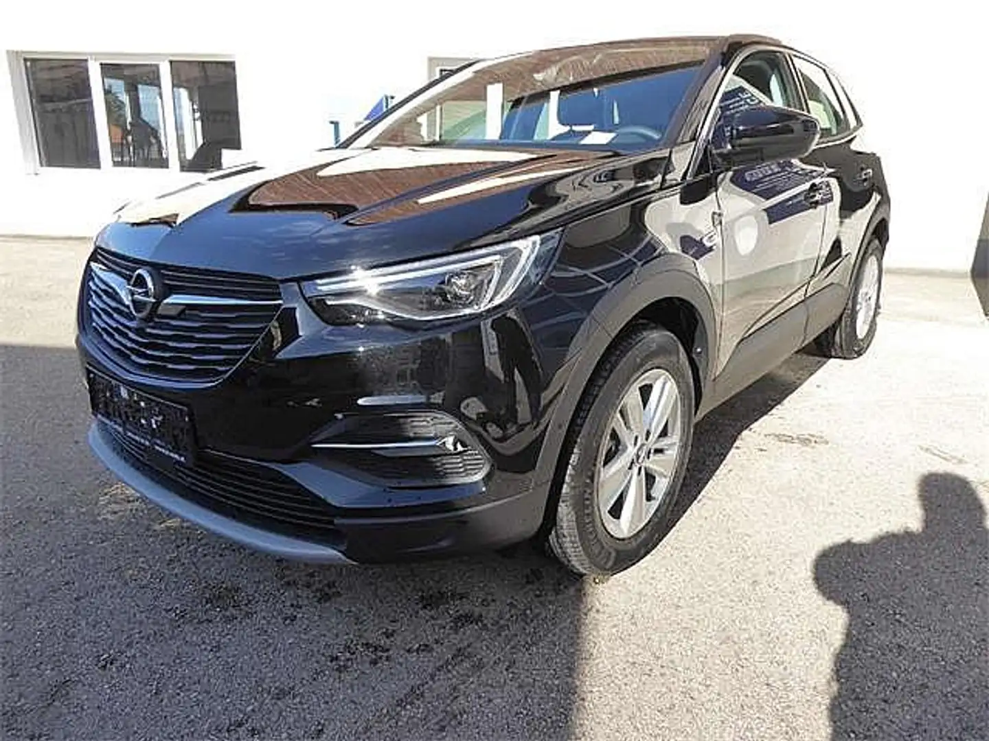 Opel Grandland X 1,5 CDTI BlueInj. Innovation Aut. Start/Stopp Schwarz - 1