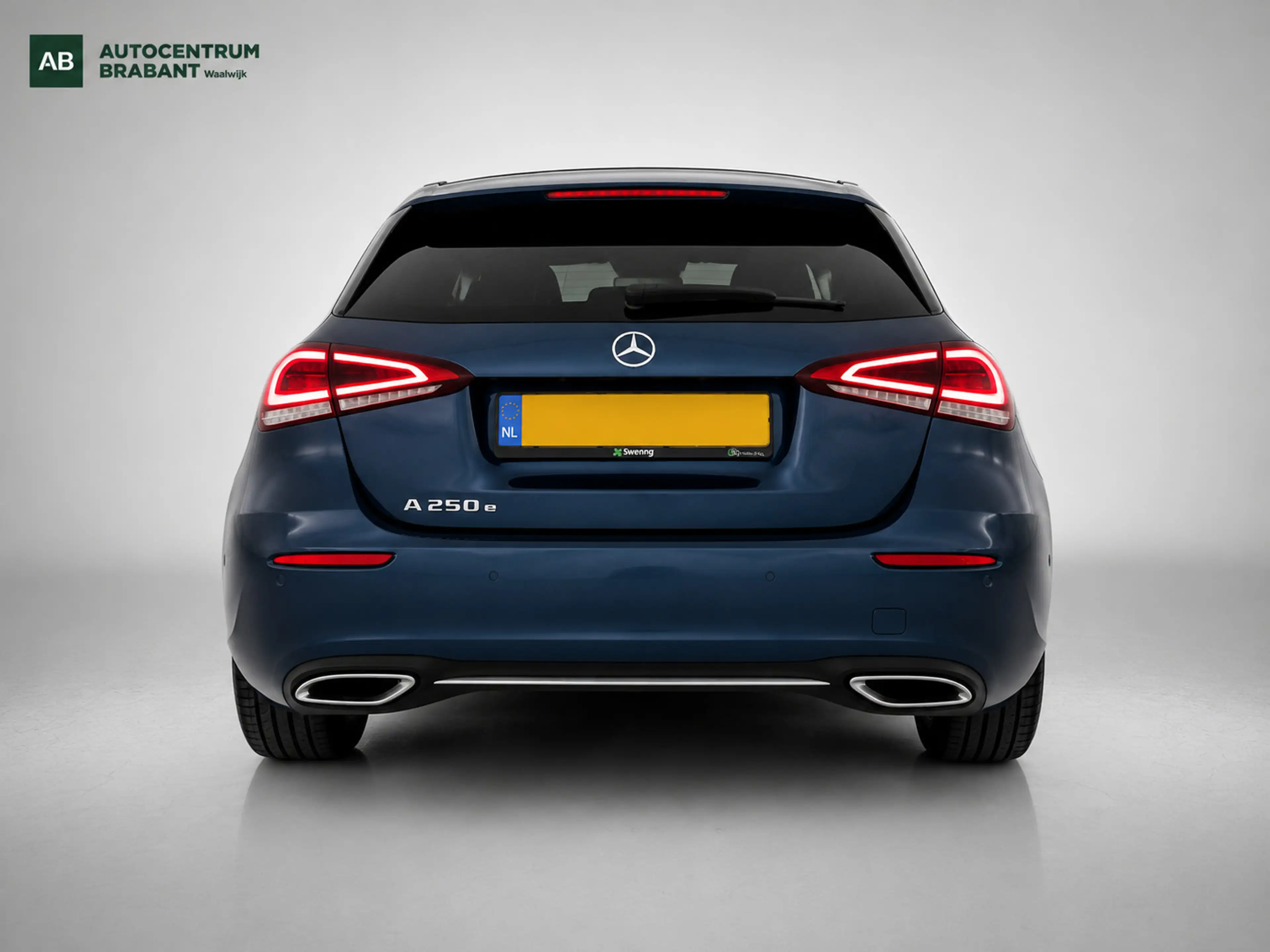 Mercedes-Benz A 250 250e Business Solution AMG | 218PK | PANO | SFEERV — photo 5