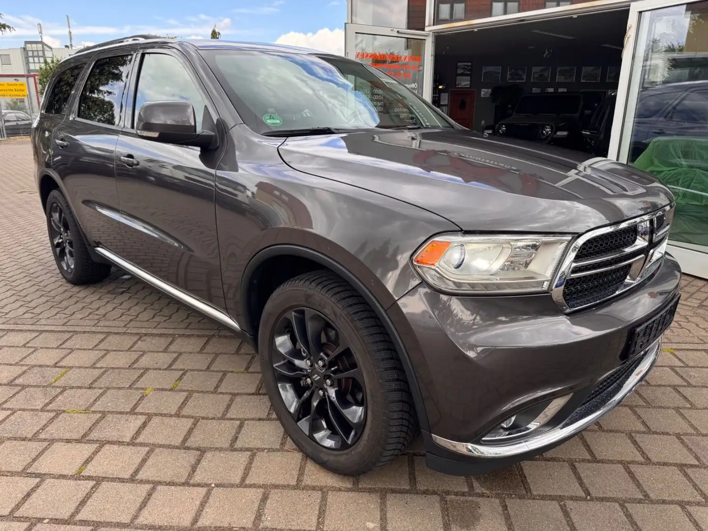 Dodge Durango Limited 4x4 , 3.6 V6 ,LPG-Gas Grau - 2