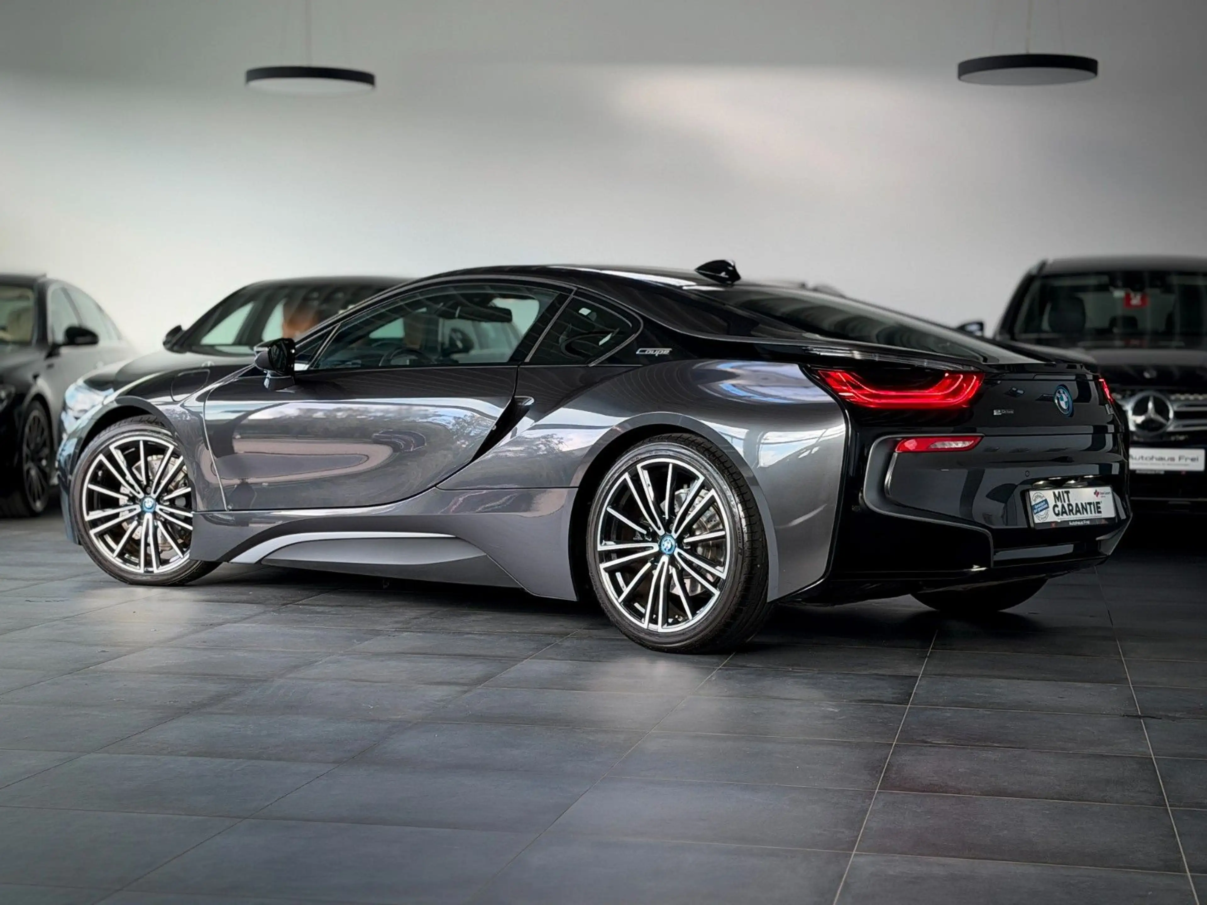 BMW i8 Coupe LCI *360*H/K*DisplayKey*Carplay*Laser — photo 6