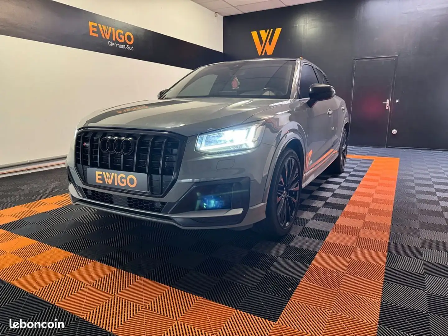 Audi SQ2 2.0 tfsi 300 sport attitude quattro s-tronic bva Grau - 1