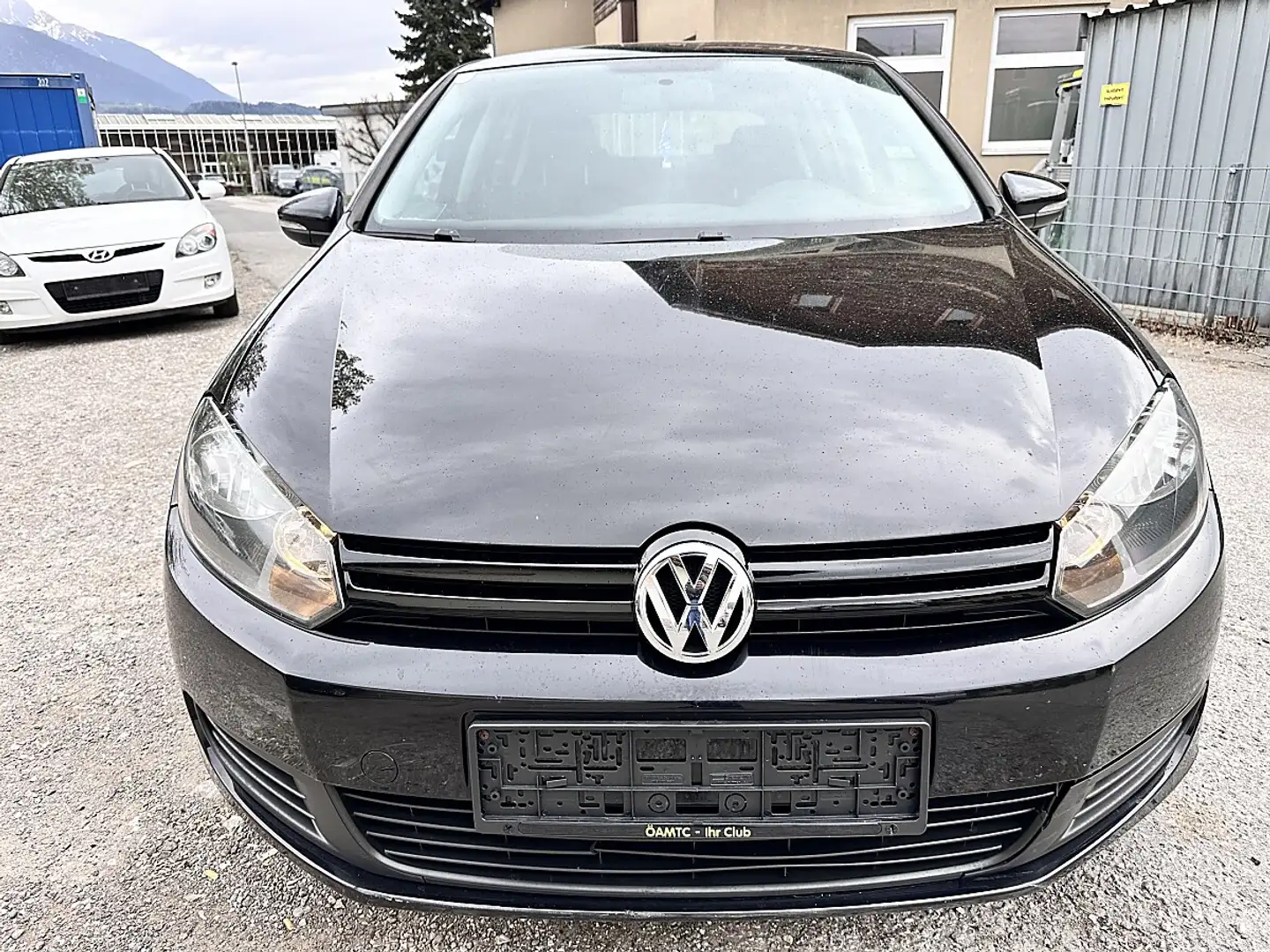 Volkswagen Golf Trendline 2,0 TDI DPF Schwarz - 2