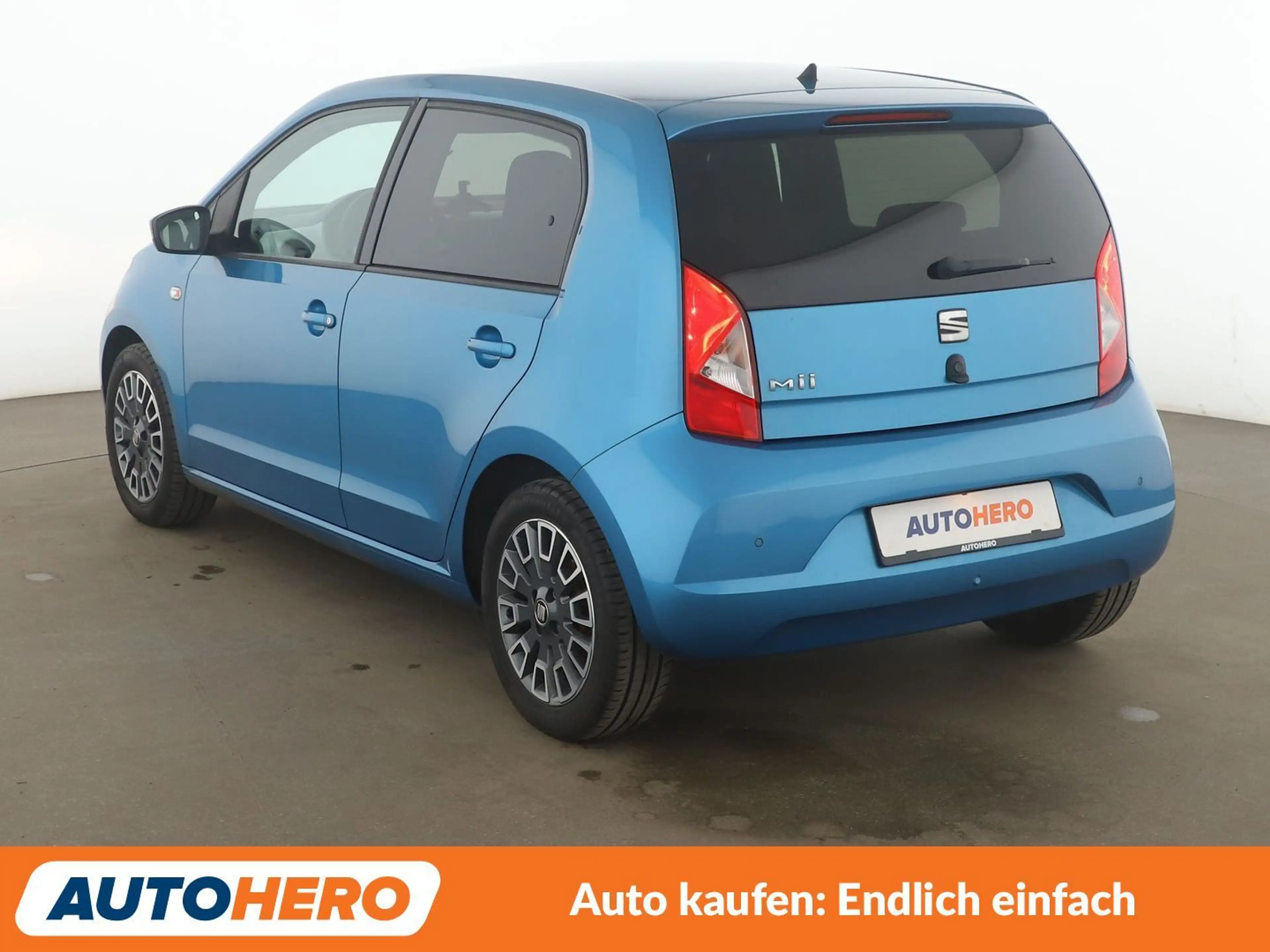 SEAT Mii 1.0 Chic *TEMPO*PDC*SHZ*START/STOP* — photo 4