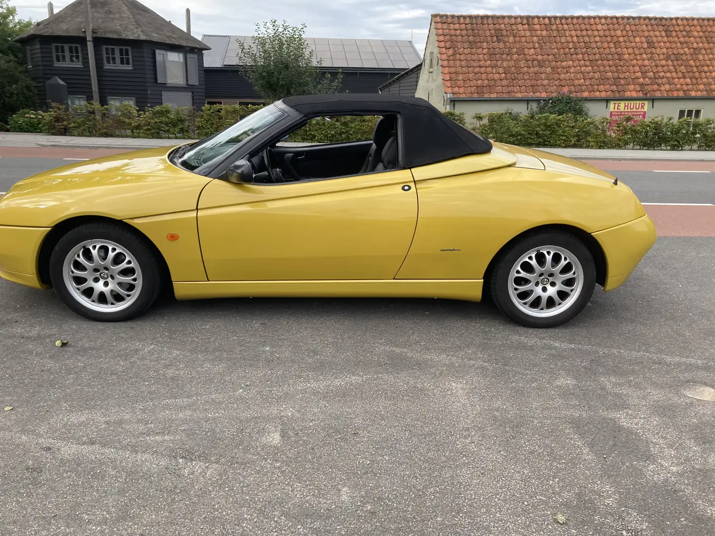 Alfa Romeo Spider 1.8 Twin Spark - 1