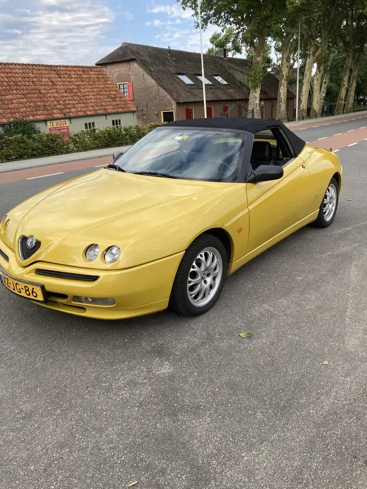 Alfa Romeo Spider 1.8 Twin Spark, foto 4