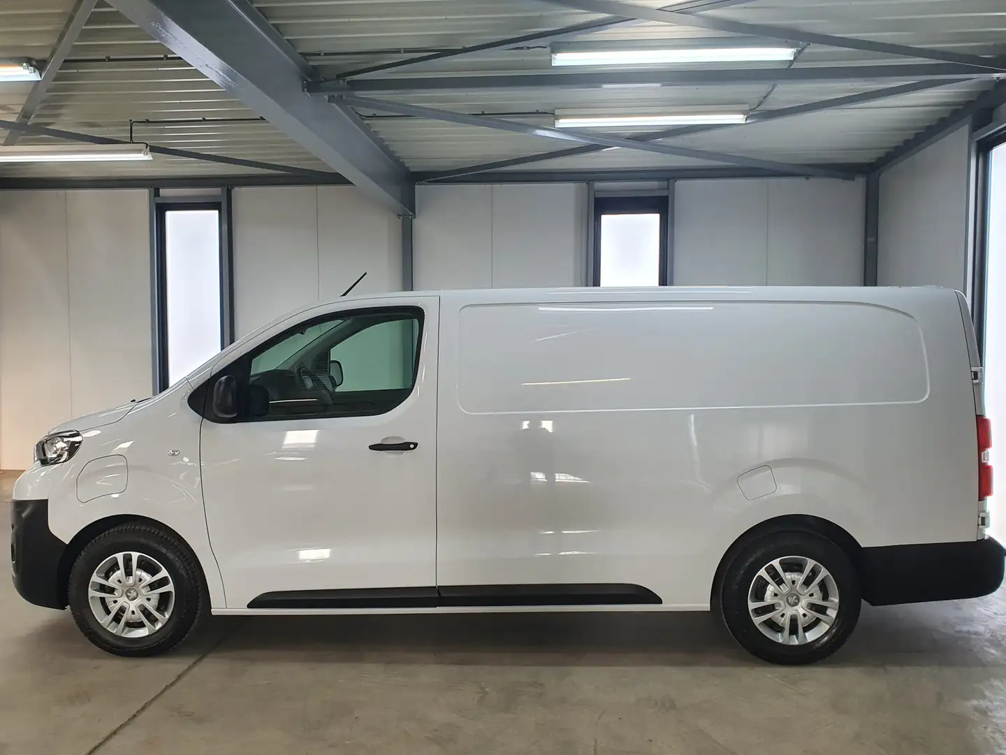 Peugeot e-Expert EV L3 75 kWh 11kw laden 3fase Cruise Apple Android Blanco - 2