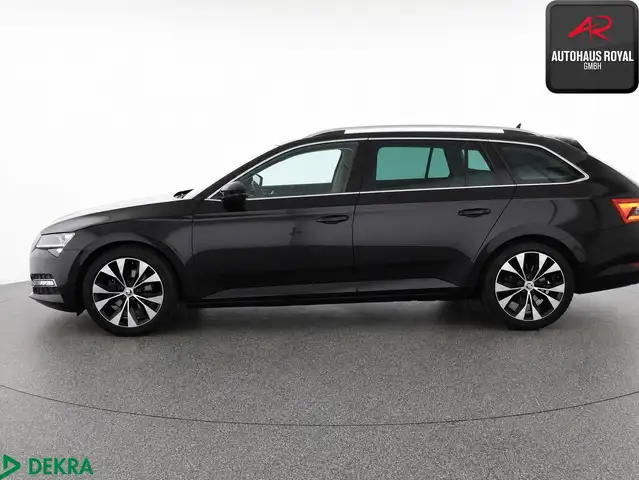 Skoda Superb view 2