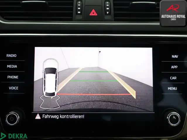 Skoda Superb view 15