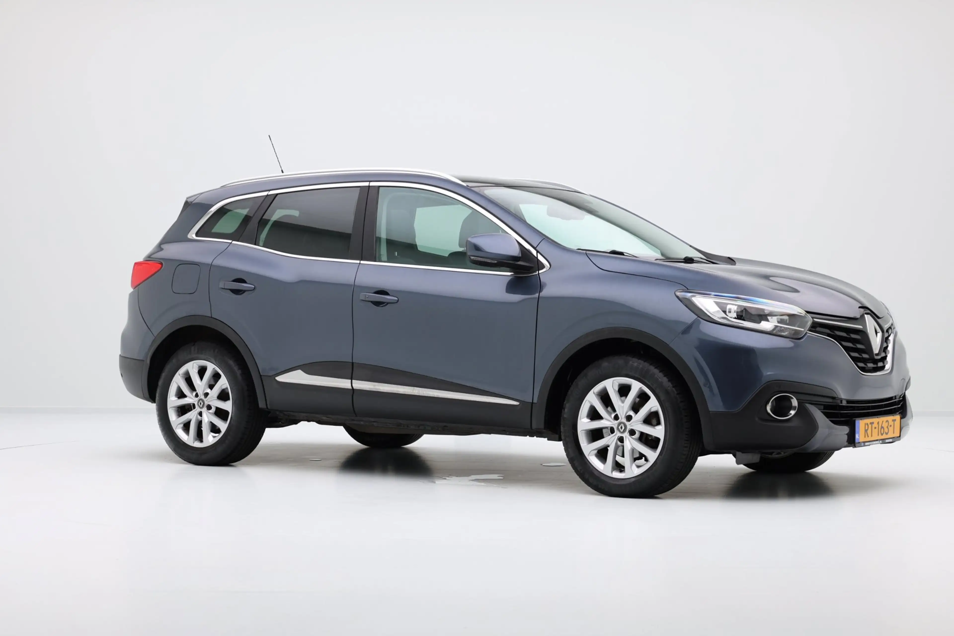 Renault Kadjar 1.2 TCe Intens Navi|Cam|Pano|Clima|Trekhaak — photo 4