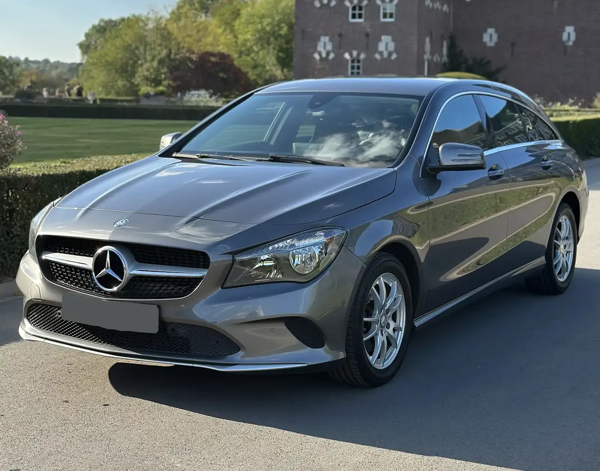 Mercedes-Benz CLA 180