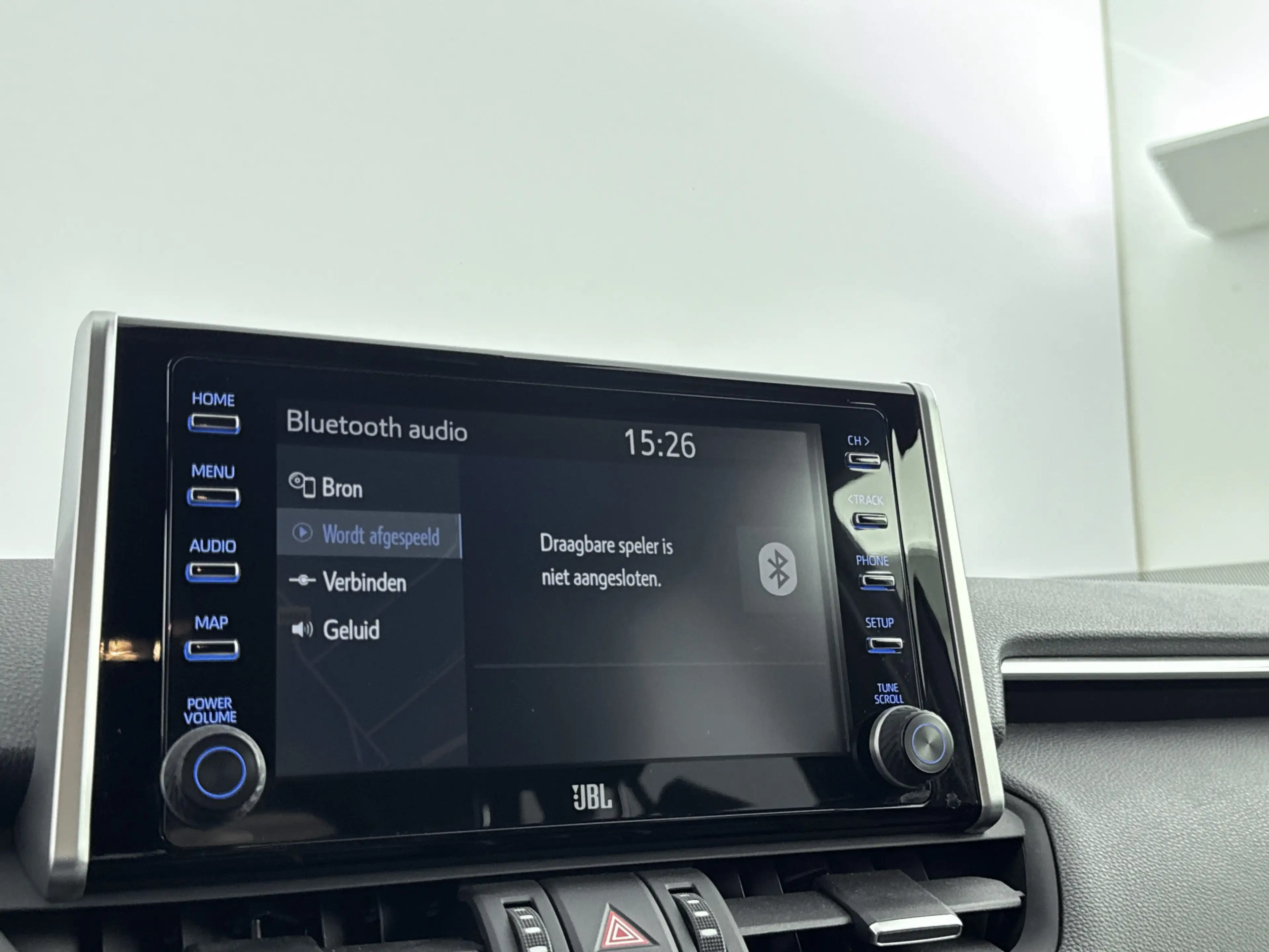 Toyota RAV 4 2.5 Hybrid AWD Bi-Tone Innovation Pack | Dealer On — photo 10