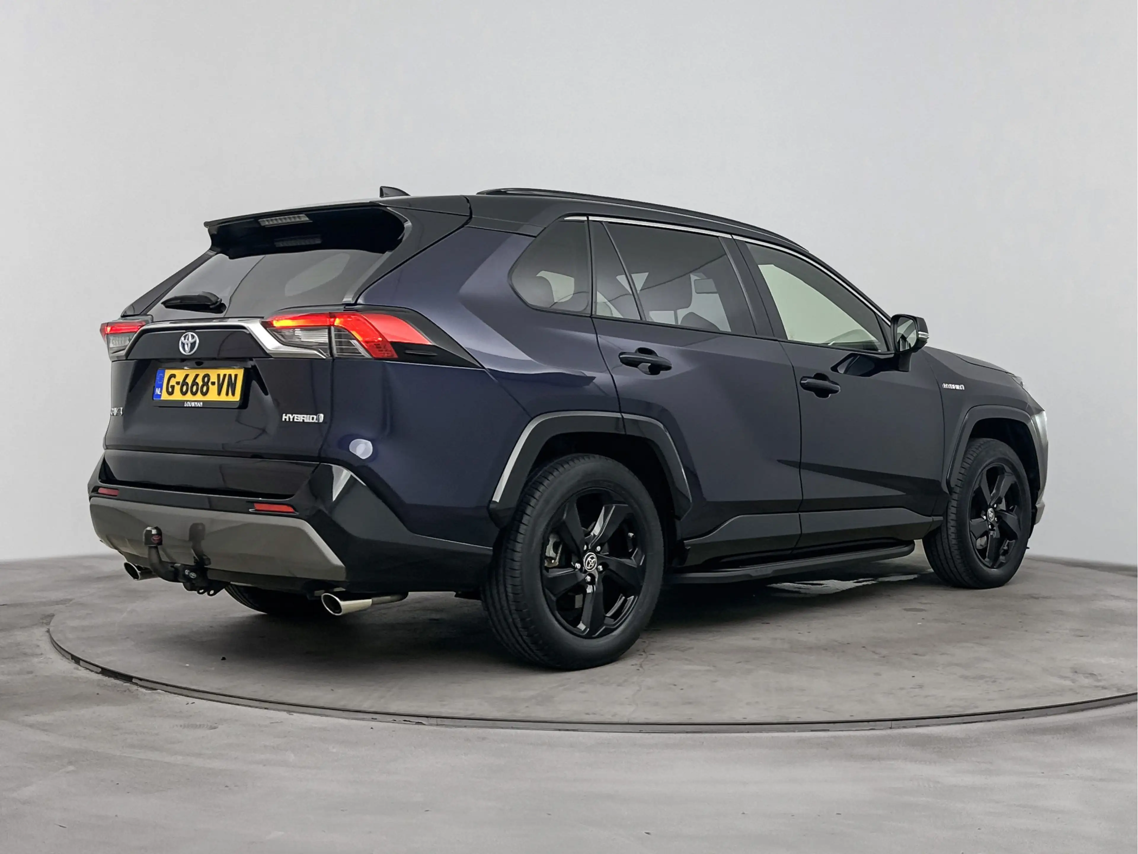 Toyota RAV 4 2.5 Hybrid AWD Bi-Tone Innovation Pack | Dealer On — photo 2