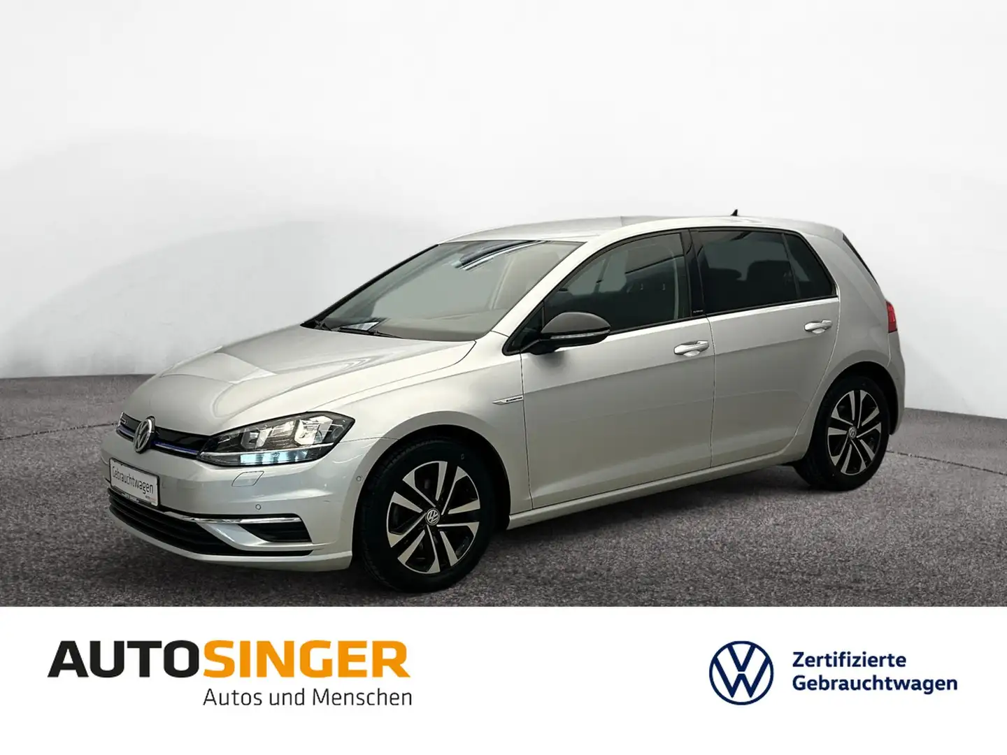 Volkswagen Golf VII IQ.Drive 1.5 TSI *STDHZ*NAVI*ACC*SHZ* Stříbrná - 1