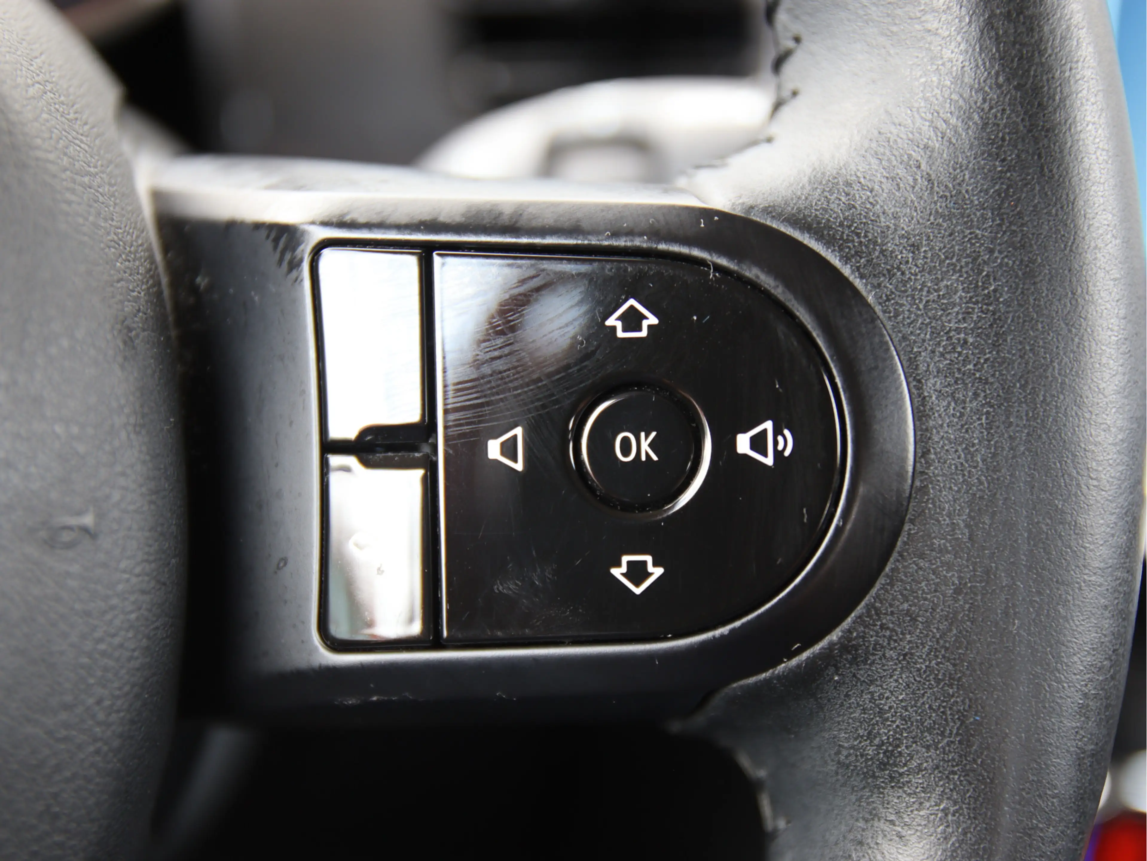 MINI One 3-Deurs 1.5 Essential Stoelvw, Camera, Carplay, Ma — photo 19