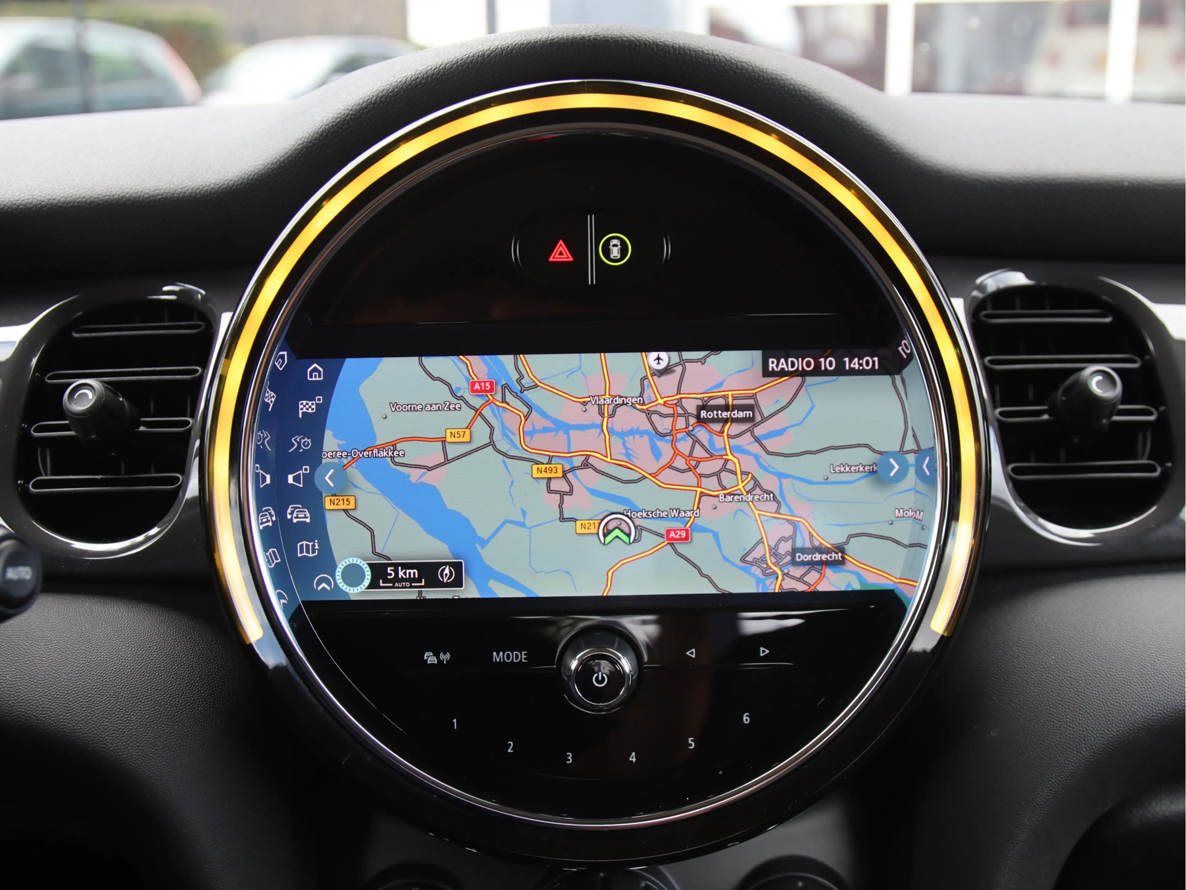 MINI One 3-Deurs 1.5 Essential Stoelvw, Camera, Carplay, Ma — photo 23