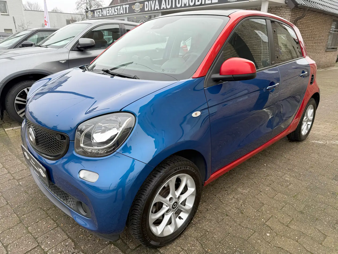 smart forFour passion Automatik Blauw - 1