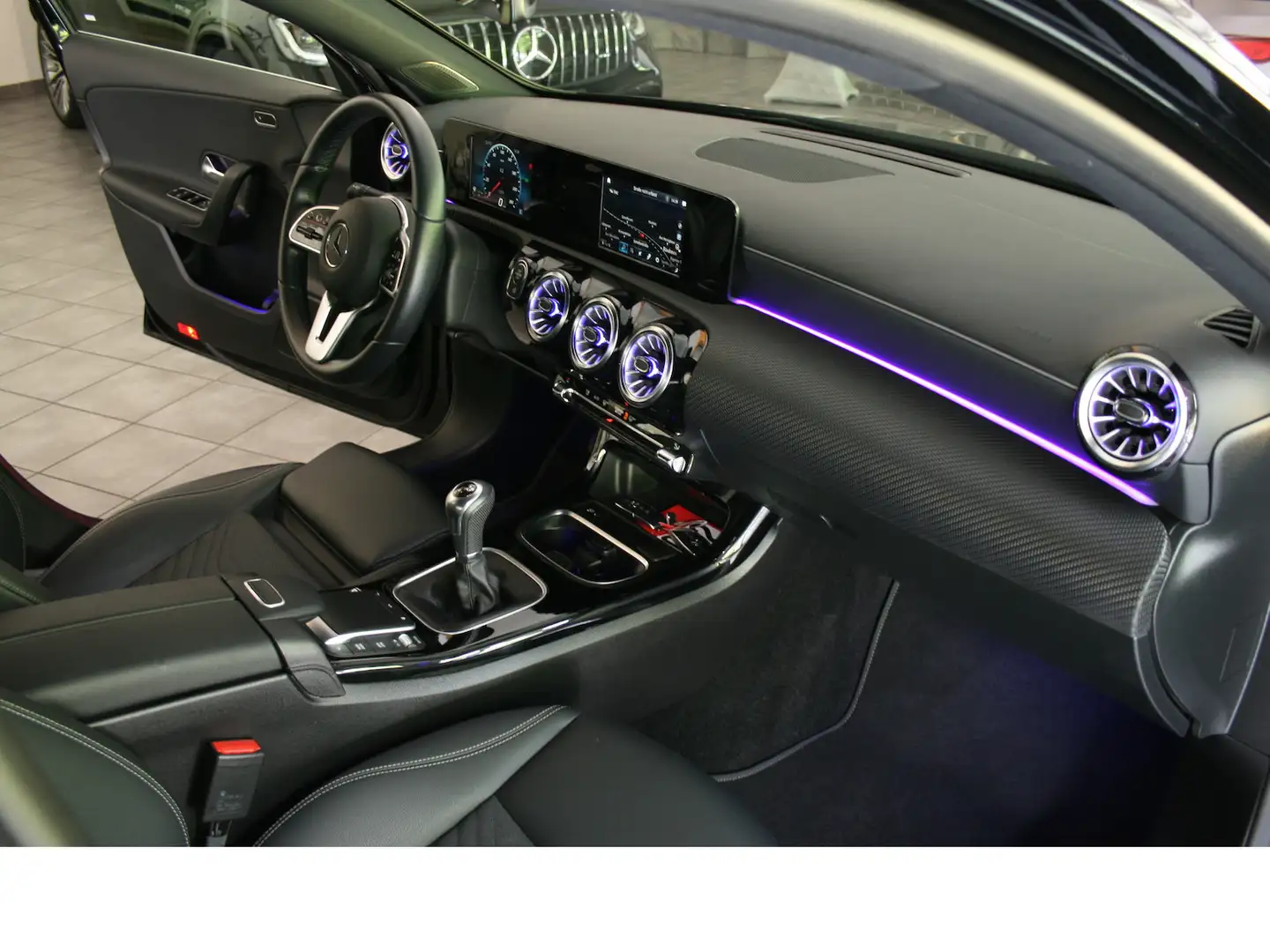 Mercedes-Benz A 180 Style Limousine *LED*Kamera*17´´*Sound*Totw Schwarz - 2