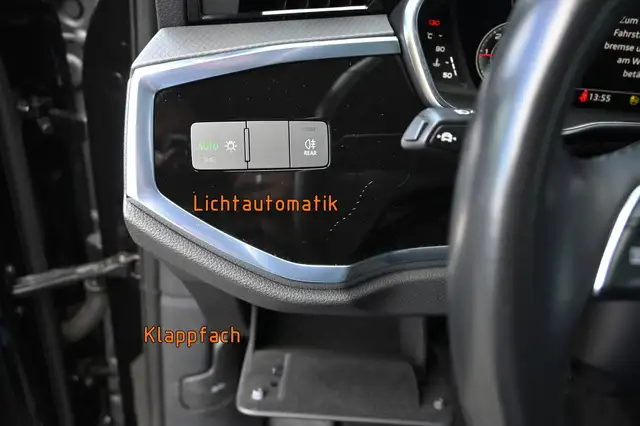Audi Q3 view 19