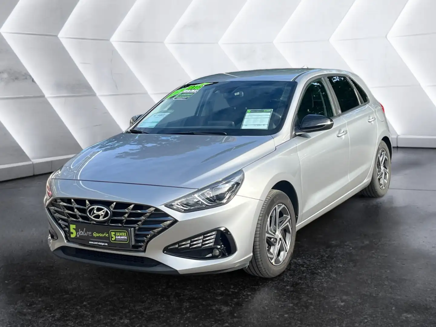 Hyundai i30 1.0 T-GDI Edition 30+ Matrix 2xKlima AUT LED Zilver - 2
