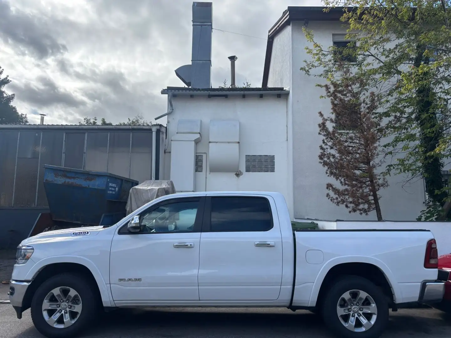 Dodge RAM 1500 4X4 Blanc - 2