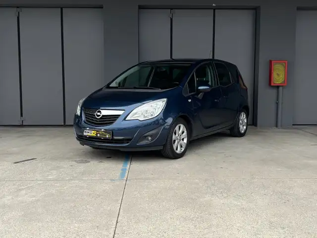 Opel Meriva view 3