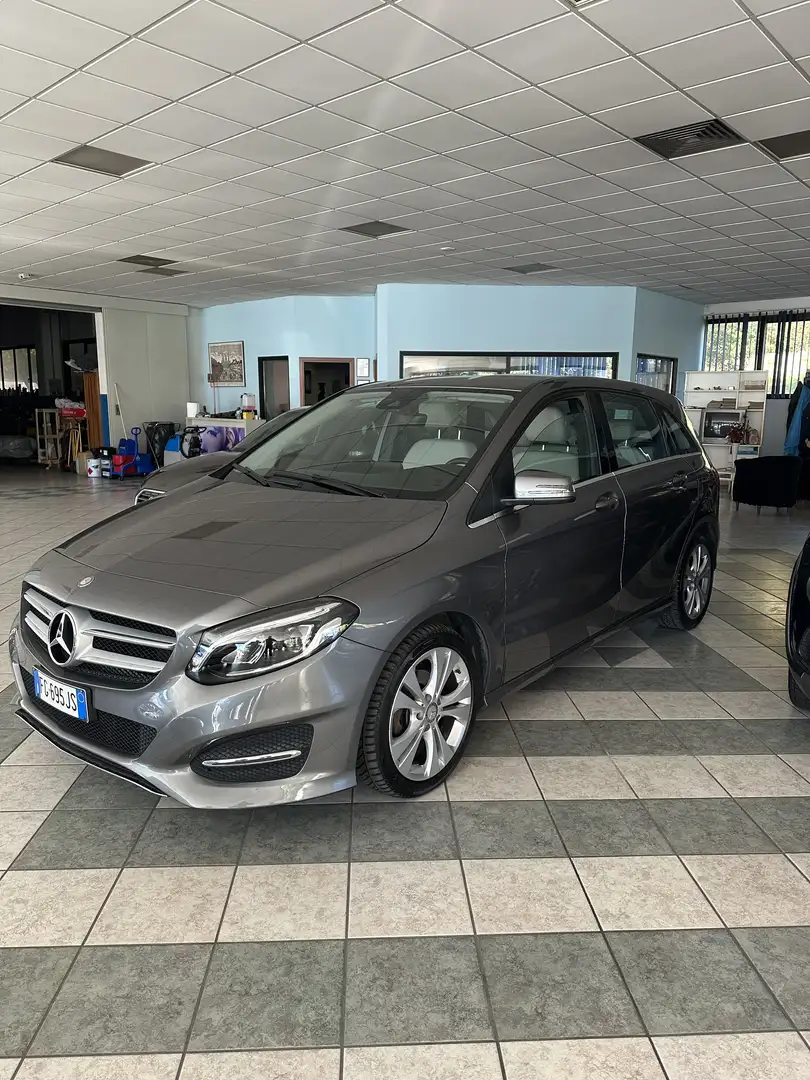 Mercedes-Benz B 180 d (cdi) Sport auto - 1