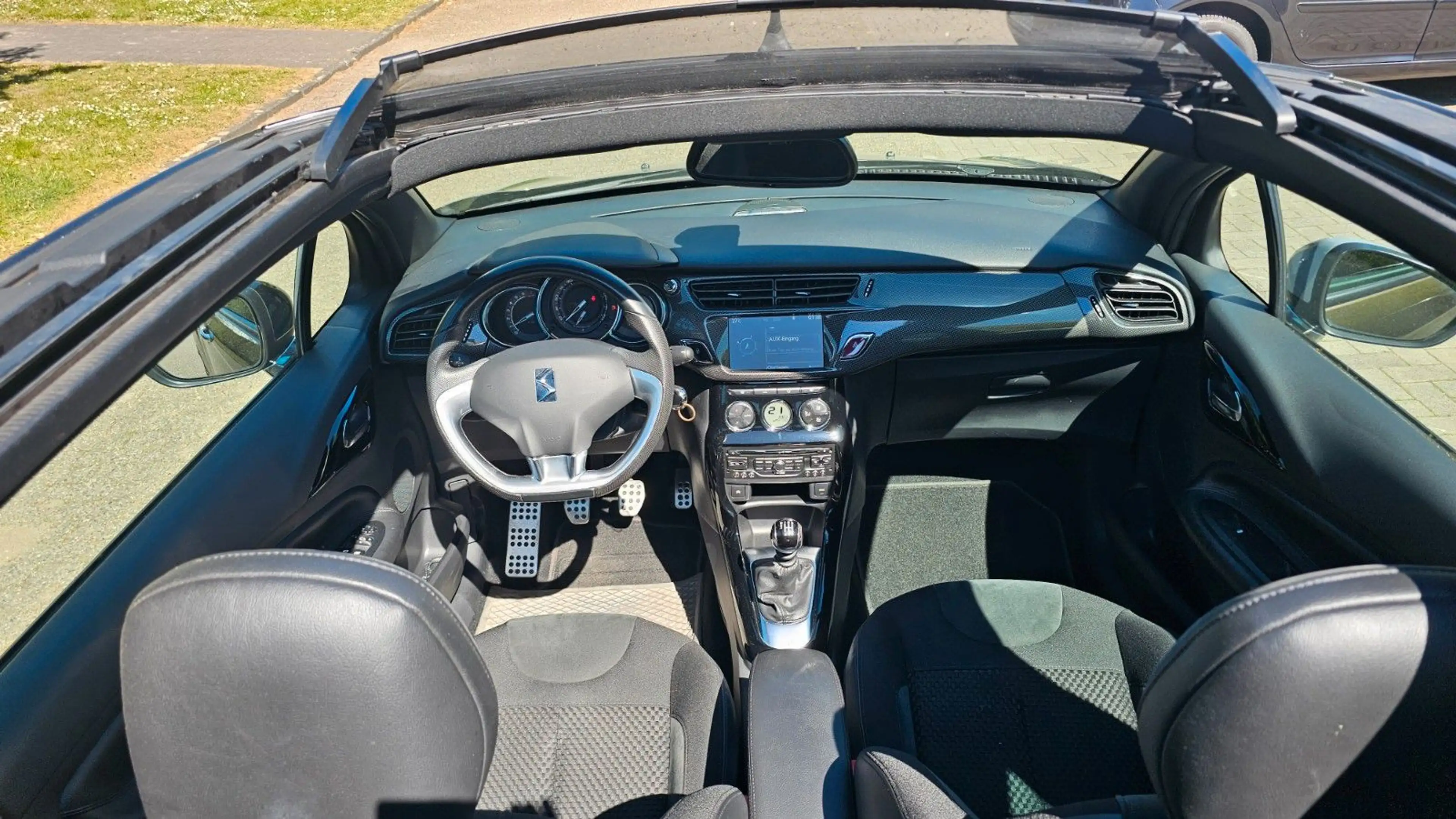 Citroen DS3 Cabrio SportChic,Klima,Sitzheizung — photo 12