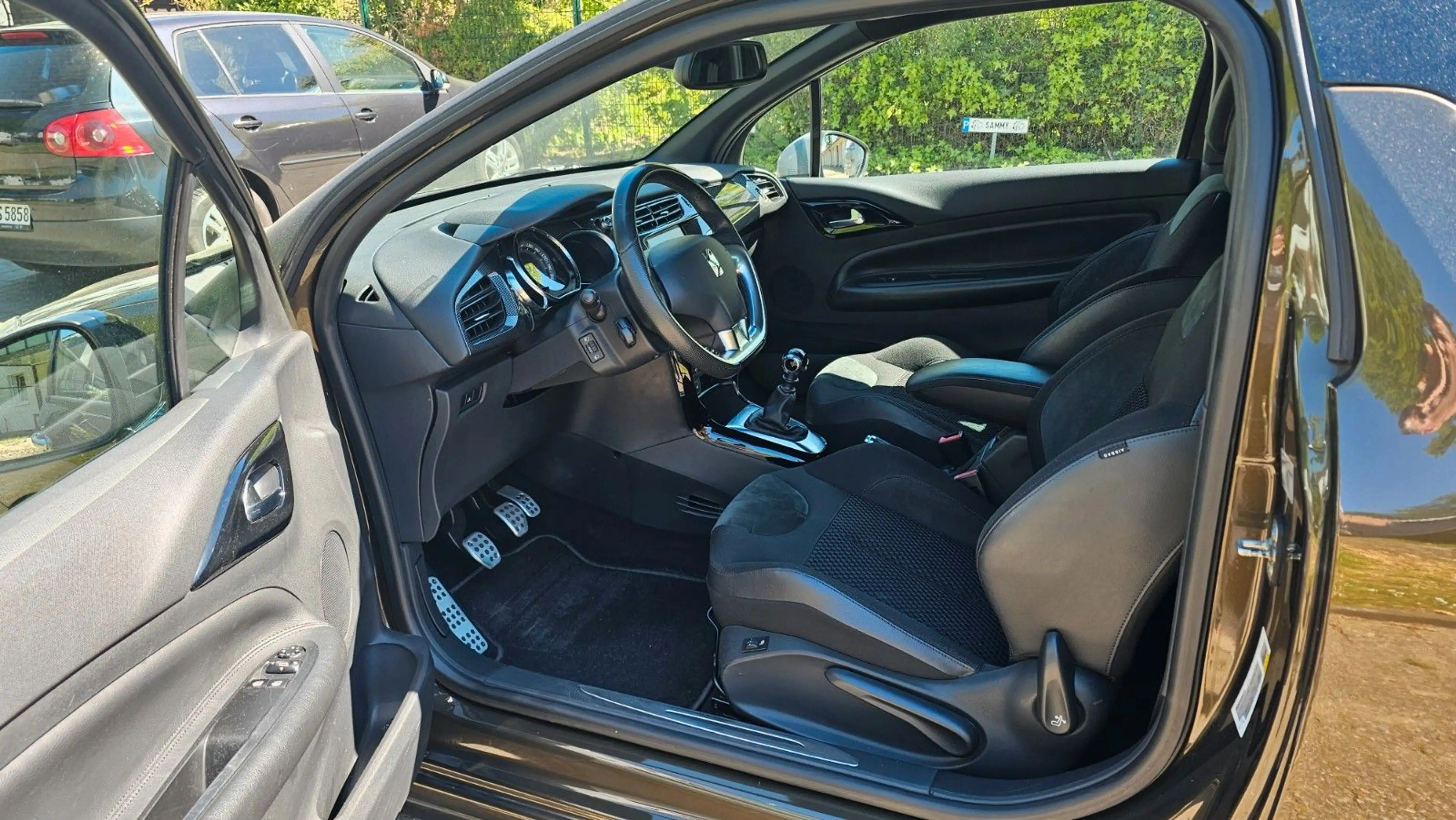 Citroen DS3 Cabrio SportChic,Klima,Sitzheizung — photo 9
