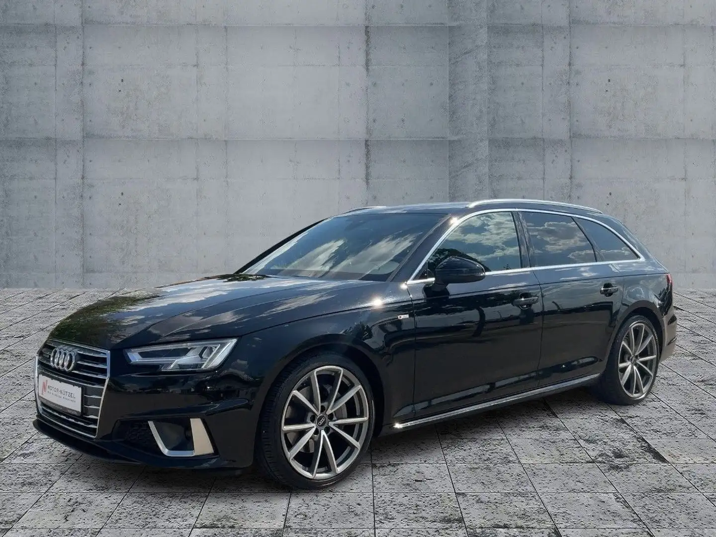 Audi A4 2.0 TDI QU S-Line SPORT LED+NAV+SHZ+RFK Black - 2