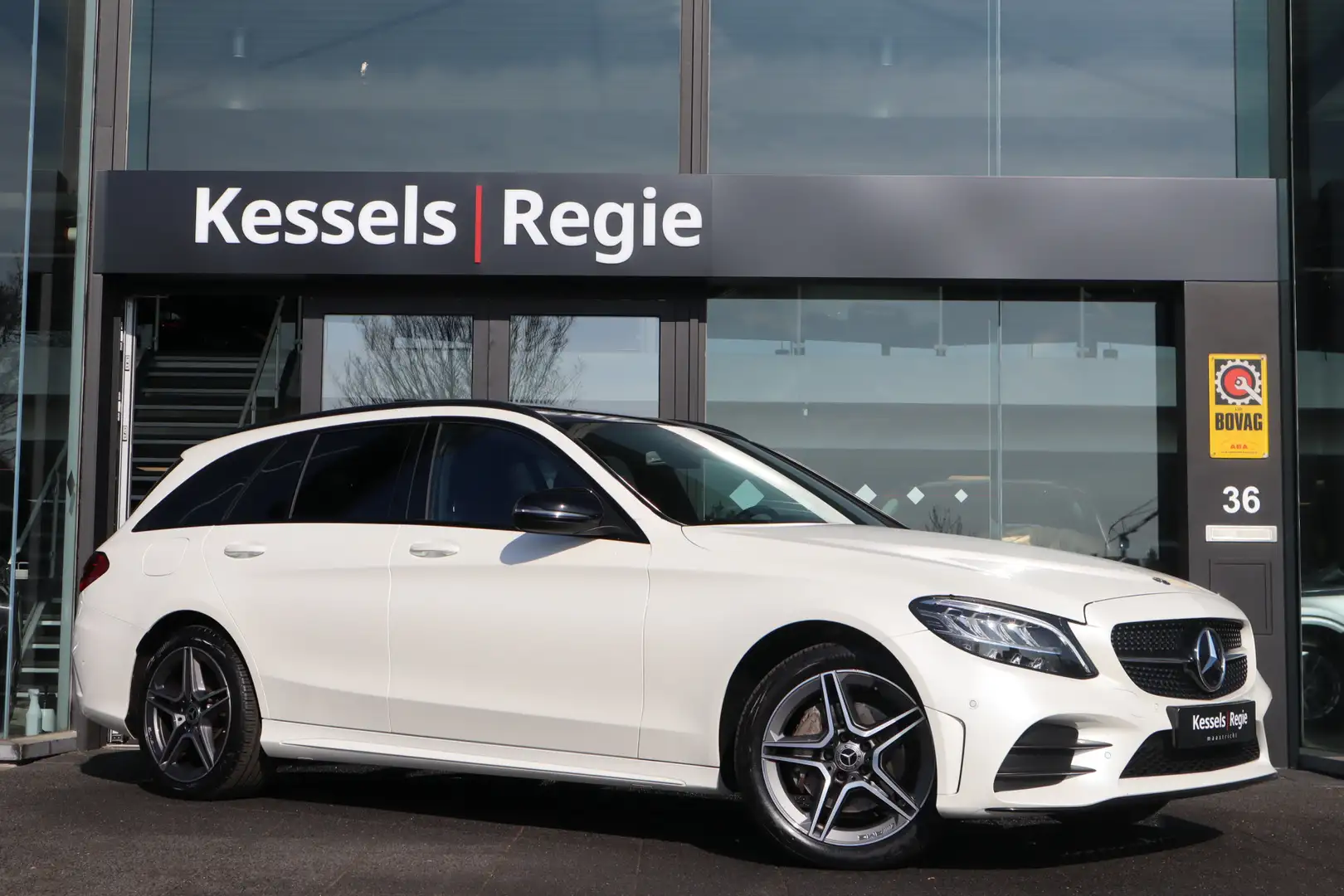 Mercedes-Benz C 200 Estate AMG Night Panoramadak Camera Led Navi Wit - 2
