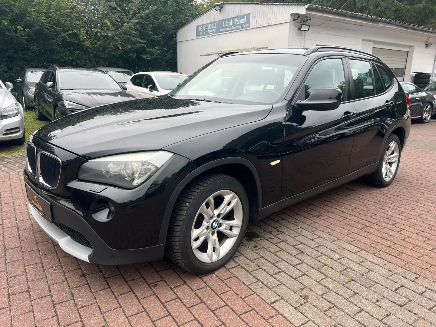 BMW X1 Baureihe X1 18 d xDrive Bi-Xenon Noir - 1