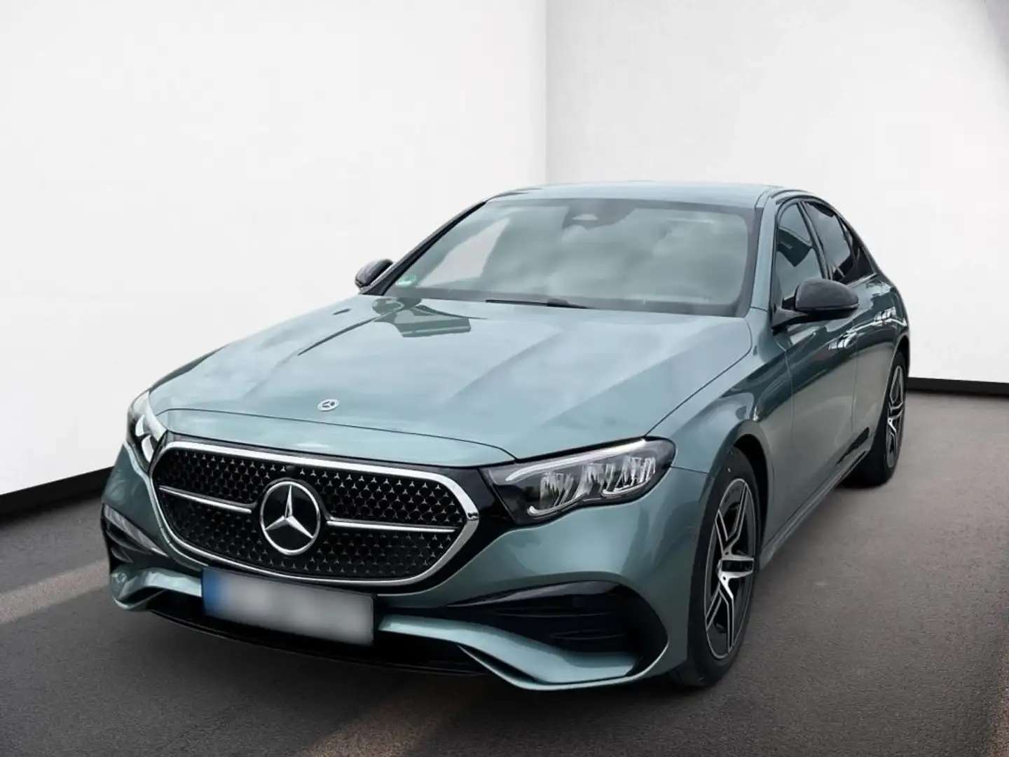 Mercedes-Benz E 220 d Limo. AMG*Night*AHK*Distr.*LED*Rück-Kam. Argent - 2