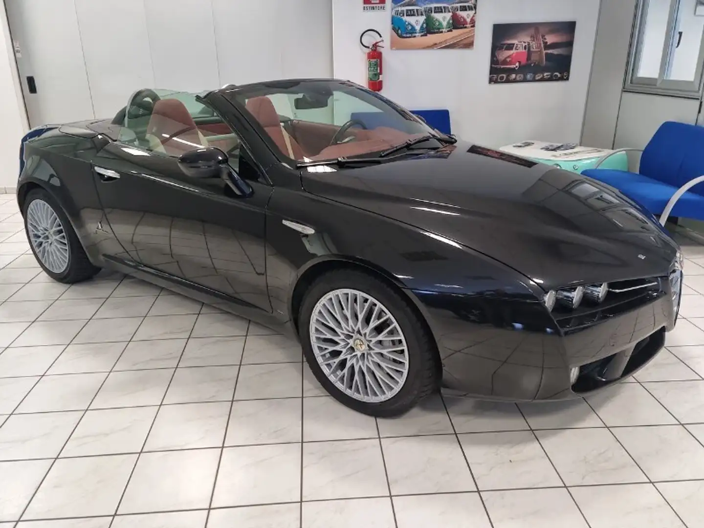Alfa Romeo Spider Spider 2.4 JTDm Exclusive Noir - 1