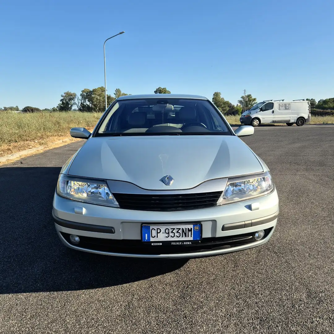 Renault Laguna 3.0 V6 Privilege - 2