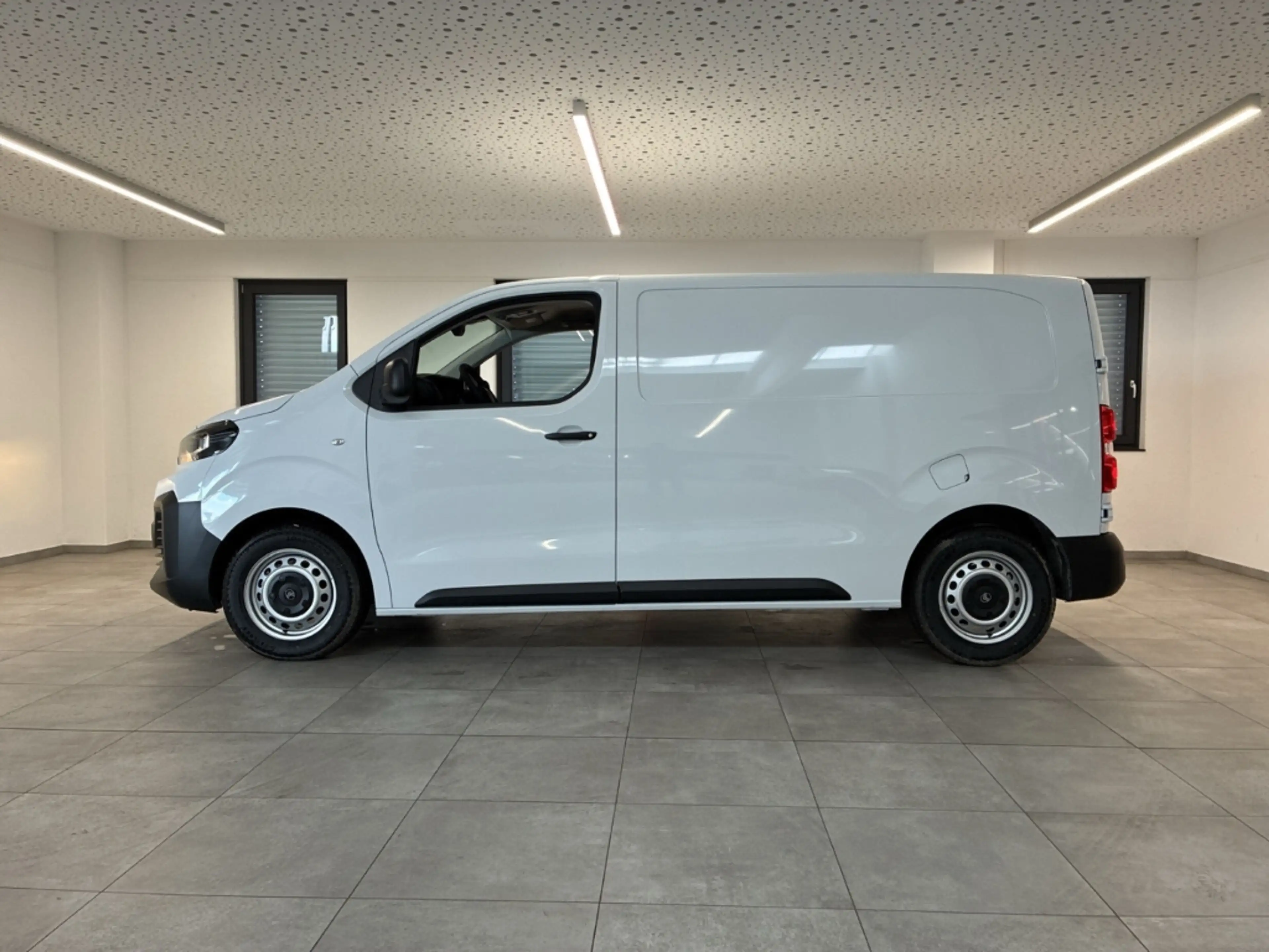Citroen Jumpy Kasten 1.5 D150 M (L2) PDC Kamera Tempomat — photo 2